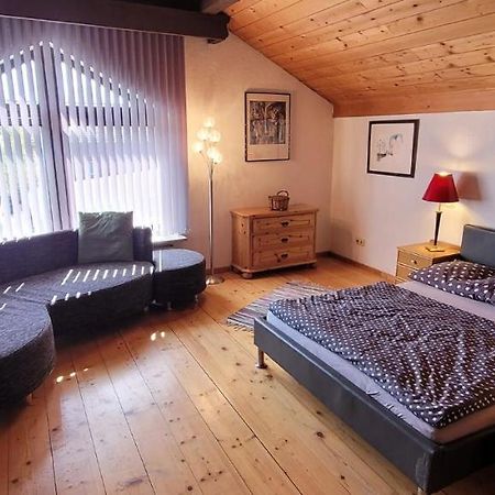 Ferienzimmer / Monteurzimmer Neumarkt Am Wallersee Kültér fotó