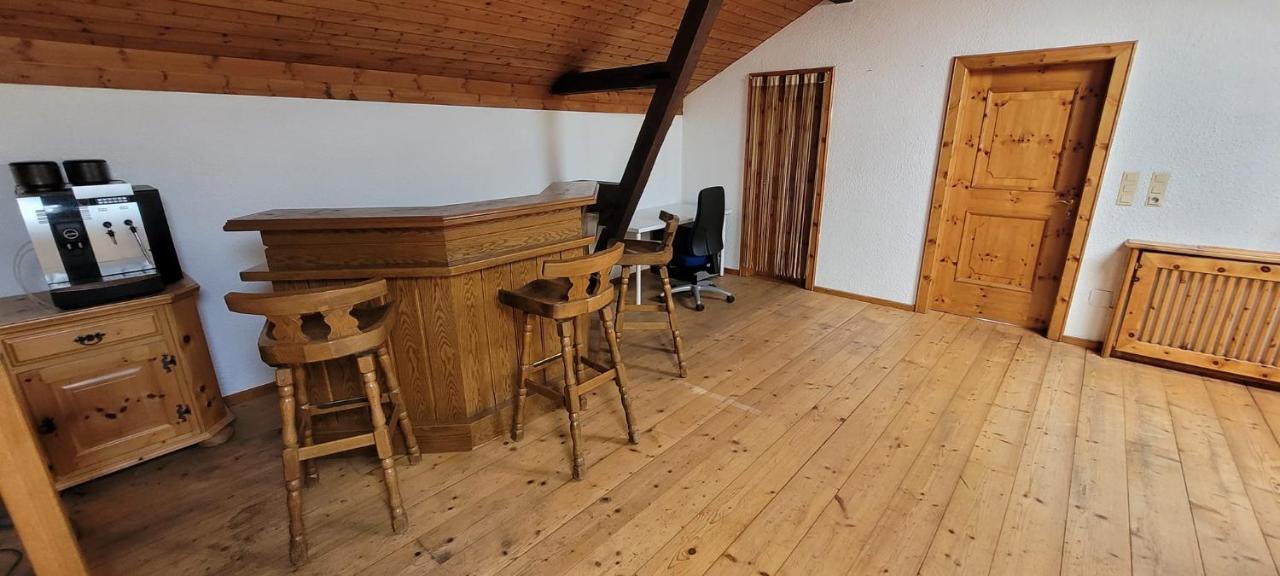 Ferienzimmer / Monteurzimmer Neumarkt Am Wallersee Kültér fotó
